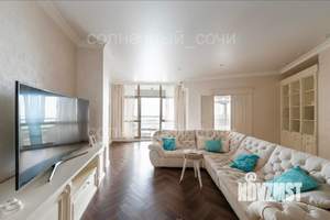 3-к квартира, вторичка, 170м2, 9/21 этаж