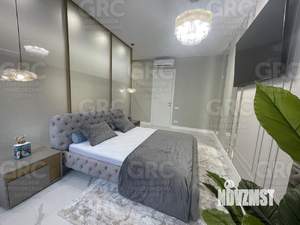 5-к квартира, вторичка, 250м2, 1/3 этаж