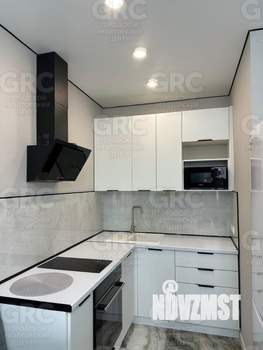 2-к квартира, вторичка, 35м2, 11/18 этаж