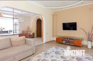 3-к квартира, вторичка, 125м2, 3/5 этаж
