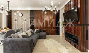 2-к квартира, вторичка, 98м2, 3/3 этаж
