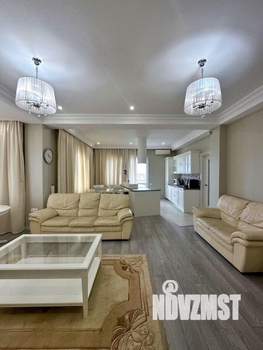 4-к квартира, вторичка, 136м2, 11/13 этаж