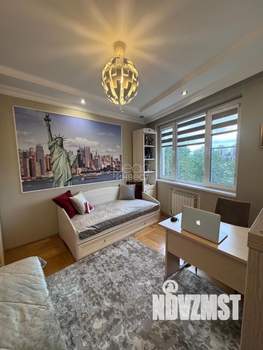 3-к квартира, вторичка, 90м2, 6/19 этаж