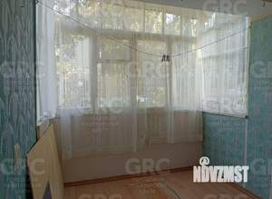 2-к квартира, вторичка, 44м2, 1/4 этаж