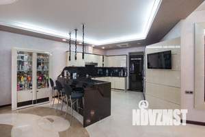 3-к квартира, вторичка, 120м2, 18/21 этаж