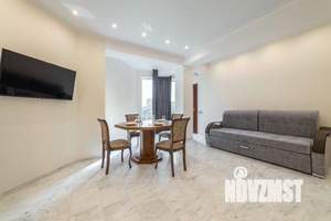 2-к квартира, вторичка, 72м2, 12/13 этаж