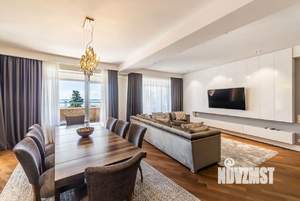 3-к квартира, вторичка, 124м2, 10/13 этаж