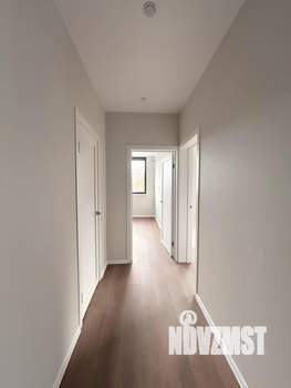 3-к квартира, вторичка, 65м2, 8/19 этаж