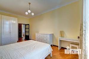 3-к квартира, вторичка, 72м2, 1/3 этаж
