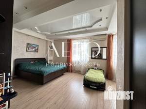 2-к квартира, вторичка, 76м2, 3/8 этаж