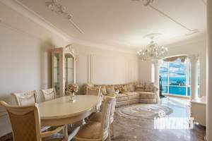 4-к квартира, вторичка, 214м2, 23/23 этаж