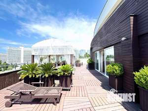 4-к квартира, вторичка, 580м2, 9/10 этаж