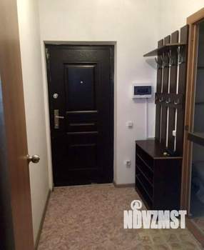 Студия квартира, вторичка, 30м2, 10/18 этаж