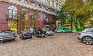 2-к квартира, вторичка, 42м2, 11/18 этаж