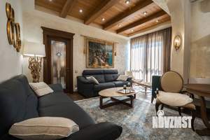 2-к квартира, вторичка, 107м2, 15/17 этаж