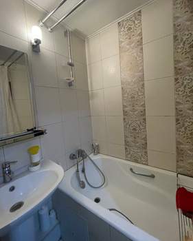 2-к квартира, вторичка, 55м2, 2/5 этаж