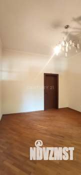 5-к квартира, вторичка, 325м2, 2/2 этаж