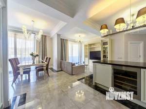 2-к квартира, вторичка, 130м2, 9/13 этаж