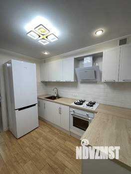 2-к квартира, вторичка, 42м2, 4/4 этаж