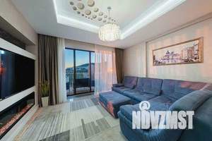 2-к квартира, вторичка, 95м2, 19/26 этаж