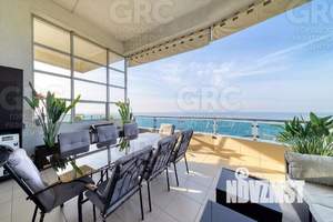 3-к квартира, вторичка, 300м2, 14/15 этаж