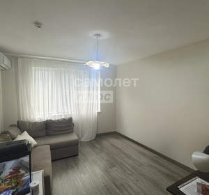 2-к квартира, вторичка, 70м2, 1/10 этаж