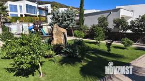 Студия квартира, вторичка, 70м2, 1/4 этаж