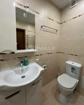 Студия квартира, вторичка, 42м2, 10/18 этаж