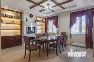 3-к квартира, вторичка, 160м2, 2/3 этаж