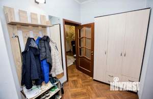 3-к квартира, вторичка, 72м2, 1/3 этаж