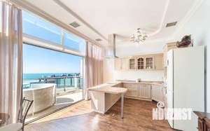 3-к квартира, вторичка, 170м2, 20/23 этаж