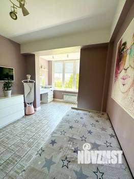 2-к квартира, вторичка, 56м2, 1/9 этаж