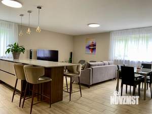3-к квартира, вторичка, 95м2, 4/17 этаж