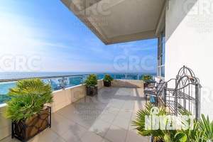 3-к квартира, вторичка, 300м2, 14/15 этаж