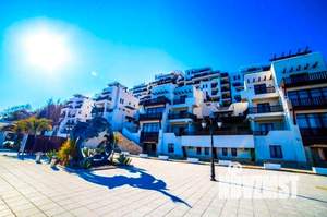3-к квартира, вторичка, 78м2, 2/4 этаж