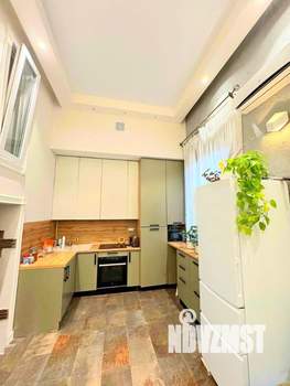 2-к квартира, вторичка, 67м2, 1/4 этаж