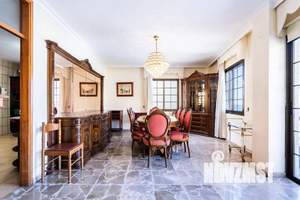 3-к квартира, вторичка, 157м2, 2/3 этаж