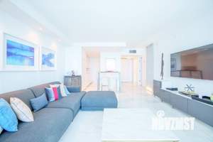 2-к квартира, вторичка, 65м2, 3/5 этаж