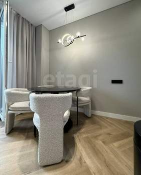 2-к квартира, вторичка, 43м2, 8/10 этаж