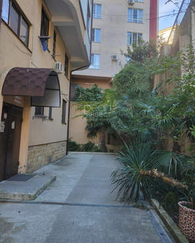 2-к квартира, вторичка, 42м2, 9/11 этаж