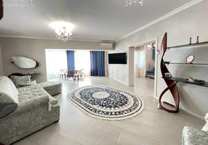 2-к квартира, вторичка, 95м2, 8/24 этаж