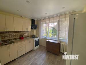 3-к квартира, вторичка, 62м2, 1/5 этаж