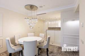 3-к квартира, вторичка, 130м2, 18/27 этаж