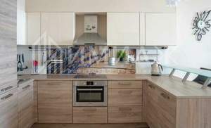 2-к квартира, вторичка, 112м2, 8/30 этаж
