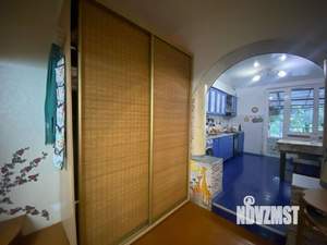 3-к квартира, вторичка, 100м2, 1/2 этаж