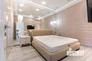 2-к квартира, вторичка, 70м2, 16/26 этаж