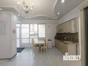 2-к квартира, вторичка, 42м2, 1/8 этаж