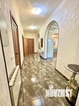 3-к квартира, вторичка, 125м2, 1/5 этаж