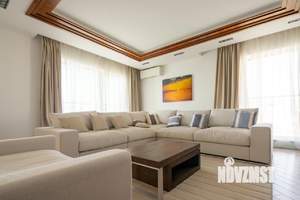 2-к квартира, вторичка, 110м2, 18/25 этаж