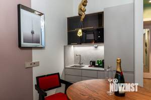 Студия квартира, вторичка, 40м2, 1/3 этаж